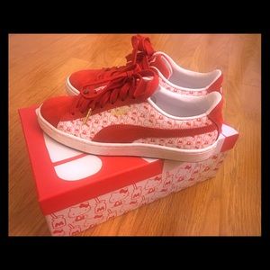 PUMA X Hello Kitty Suede